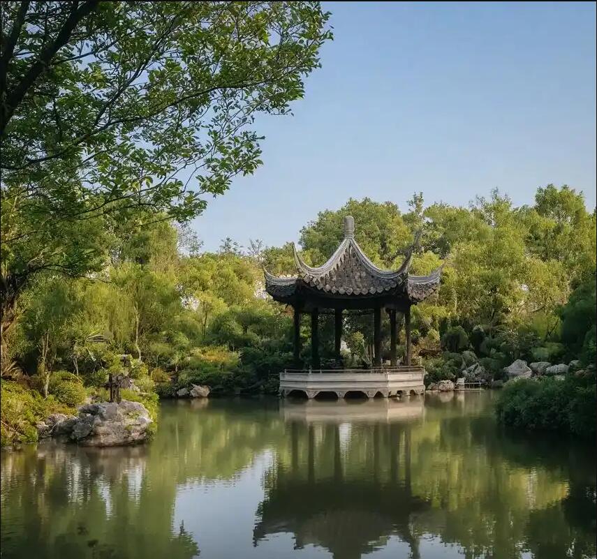 阜新新邱语蝶餐饮有限公司